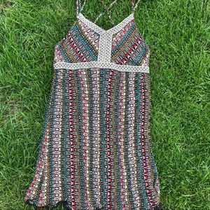 Super cute dress!